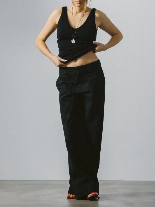 welniana bluzka z dekoltem V