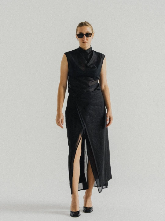Czarny transparentny top bez ramion