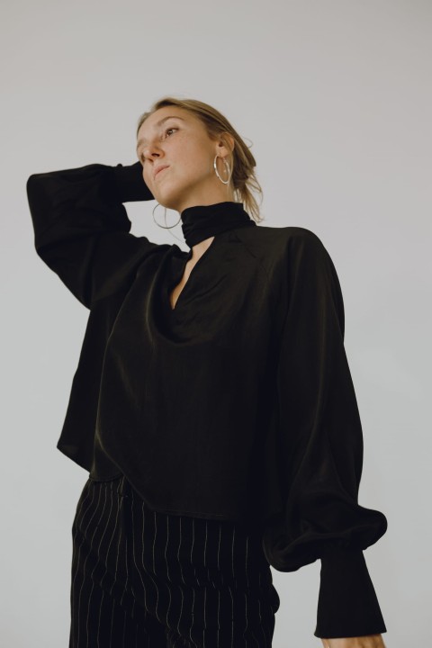 czarna koszula damska oversize z jedwabiem