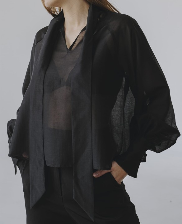 transparentna czarna koszula oversize