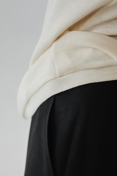 bluzka ecru z welny merino