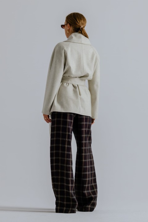 welniany plaszcz damski ecru