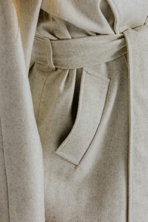 plaszcz welniany ecru