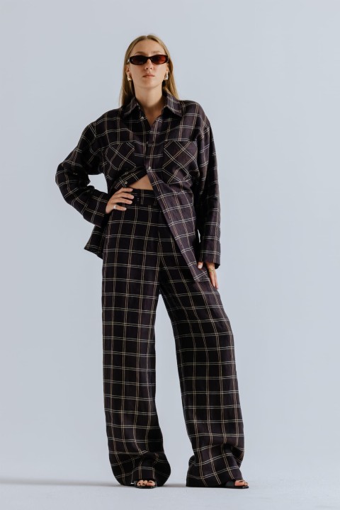 zestaw w kratkę koszula i spodnie