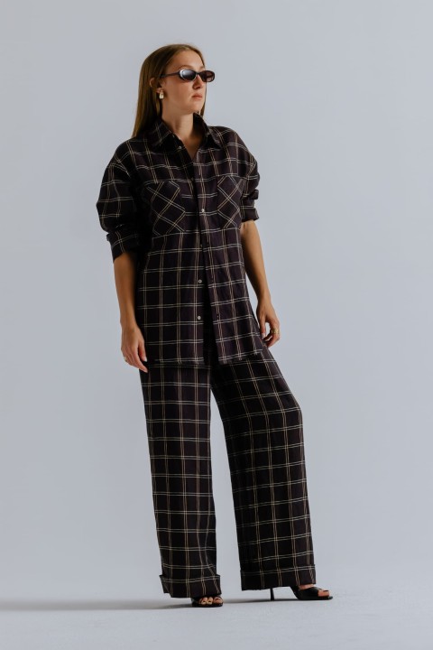 overizowa koszula w krate