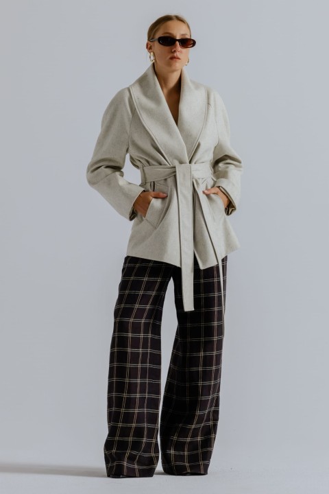 spodnie damskie w kratke z prosta nogawka