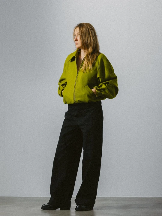 oliwkowa_kurtka_welniana